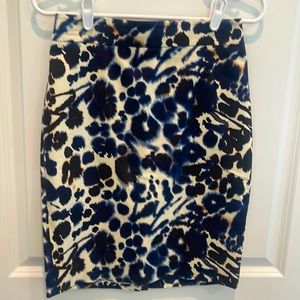 Elegant Knee Length‎ Skirt Size Petite 2P from Ann Taylor